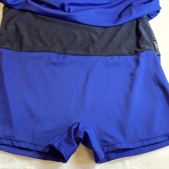 Halter swimsuit dress - Picture 4 of 5